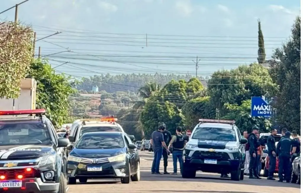 Tentativa de assalto a joalheria termina com dois presos em São Gabriel do Oeste