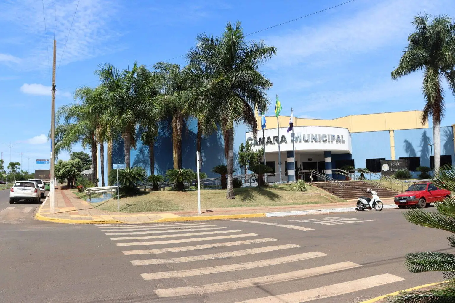 Escola do Legislativo de São Gabriel do Oeste reúne instituições para construir programa de educação cidadã